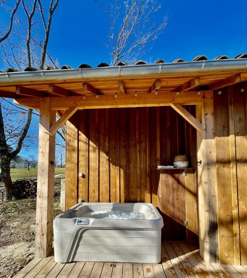Dome Insolite Lichen Jacuzzi Et Petits-Dejeuners Inclus Gondrin Exterior foto